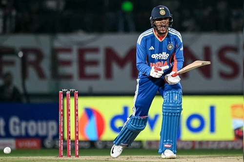 গিলকে বাদ দিয়ে ভারতের বিশ্বকাপ দল ঘোষণা